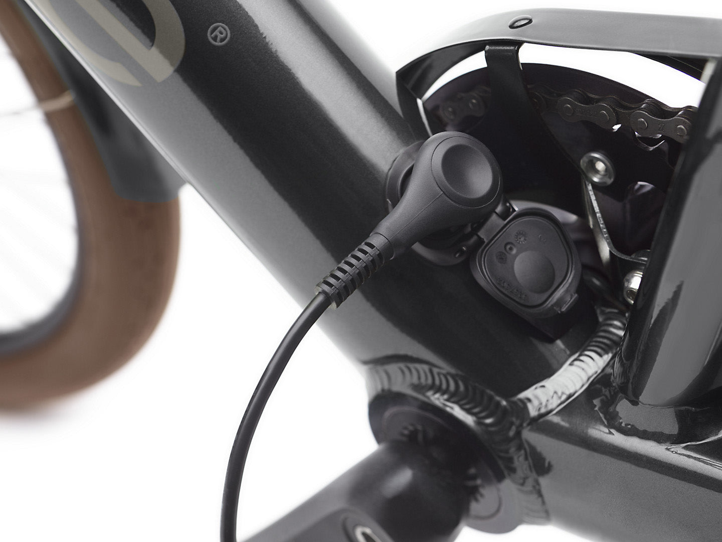 Townie GO! 7D Step Over Matte Black