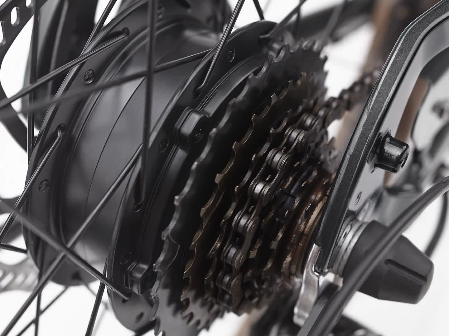 Townie GO! 7D Step Over Matte Black