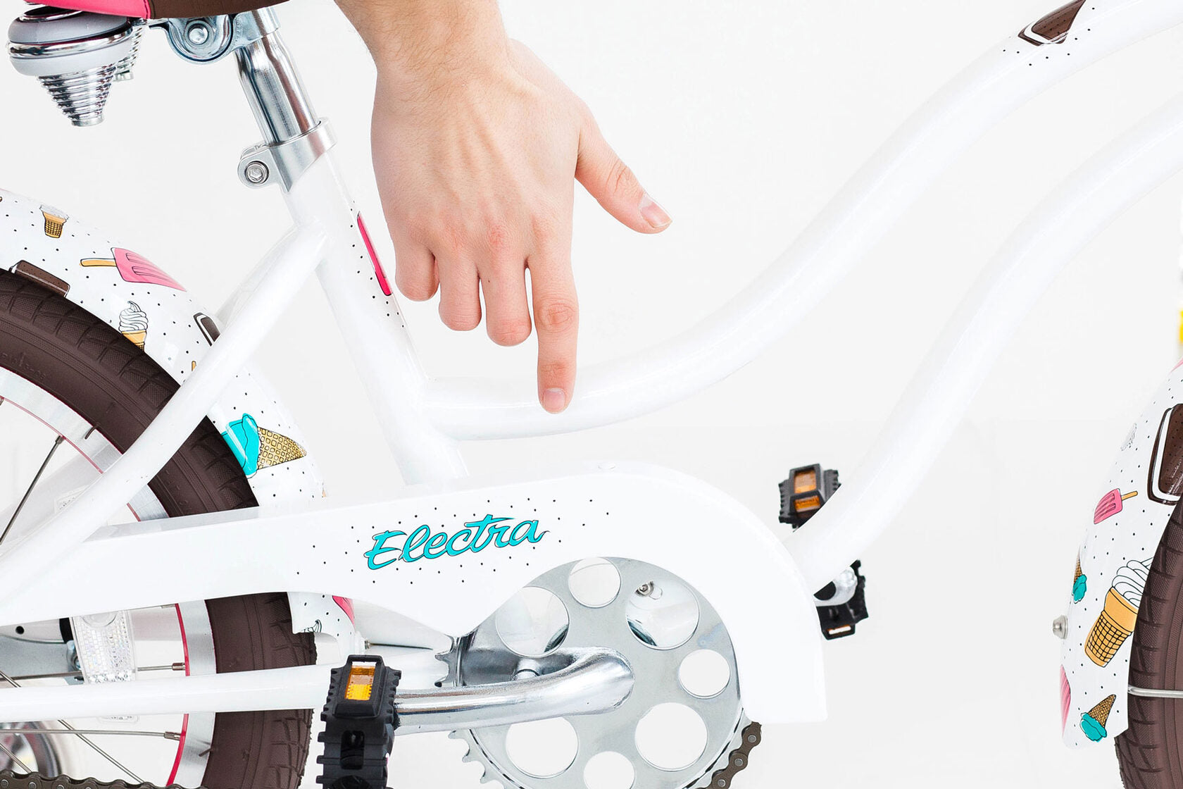 Electra Soft Serve 1 16"